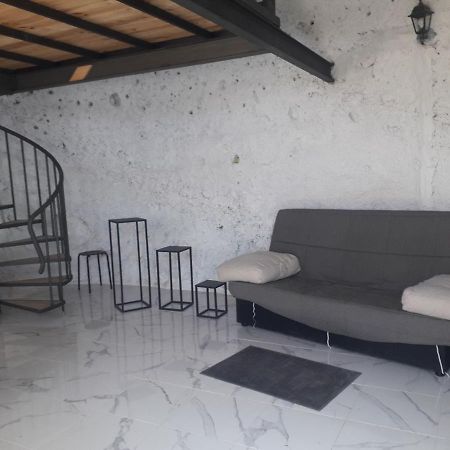 Cueva Rural " Old London " With Jacuzzi And Swimming Pool Villa Santa Cruz de Tenerife Exterior photo