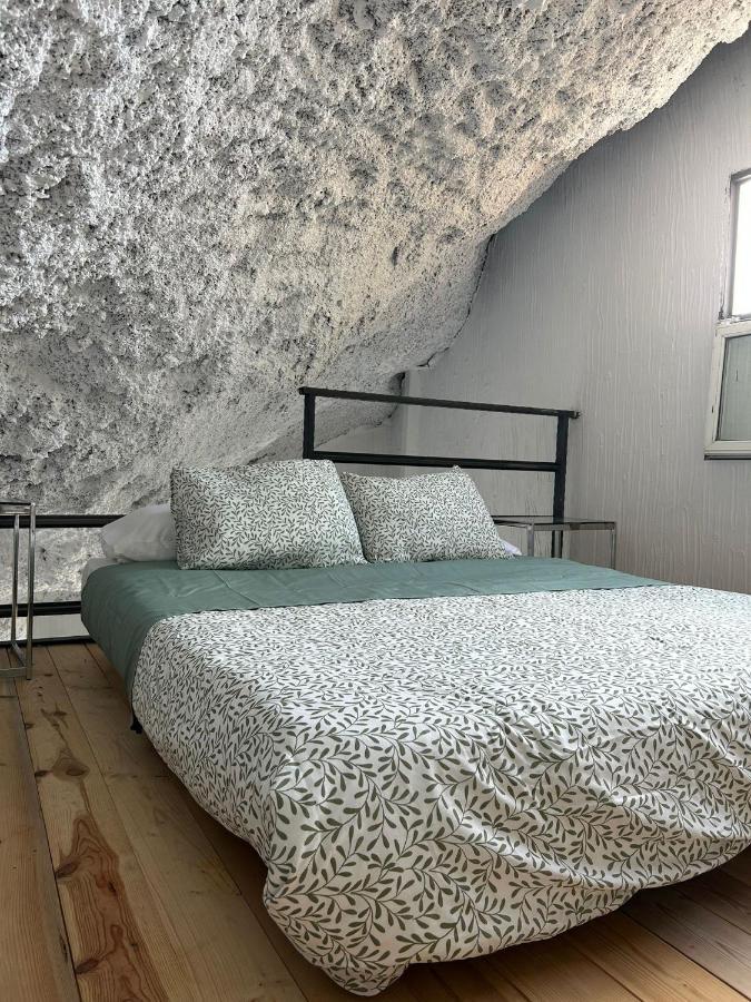 Cueva Rural " Old London " With Jacuzzi And Swimming Pool Villa Santa Cruz de Tenerife Exterior photo